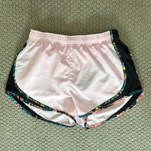 NWT Nike Pink and Black Athletic Shorts Lightweight Design